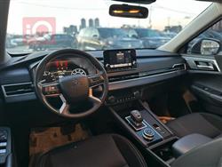 ميتسوبيشي اوتلاندر